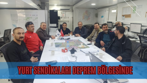 Kırmızı Modern Kültür ve Sanat Haber Manşeti Youtube Küçük Resmi